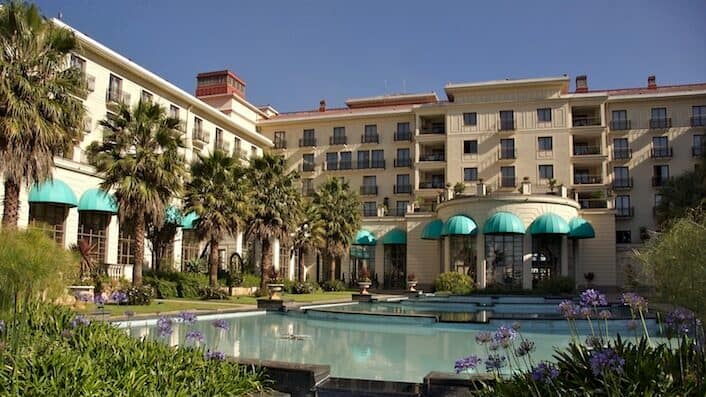 Addis Ababa & Surroundings 8 Sheraton_Hotel_Addis_Ababa_2058298419 (1)