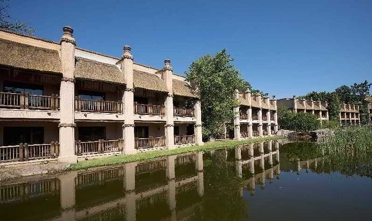 Kingdom Hotel 6 Kingdom-Hotel-2